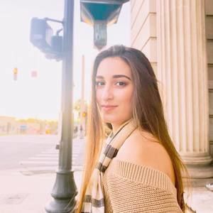 Meet your Posher, Karla